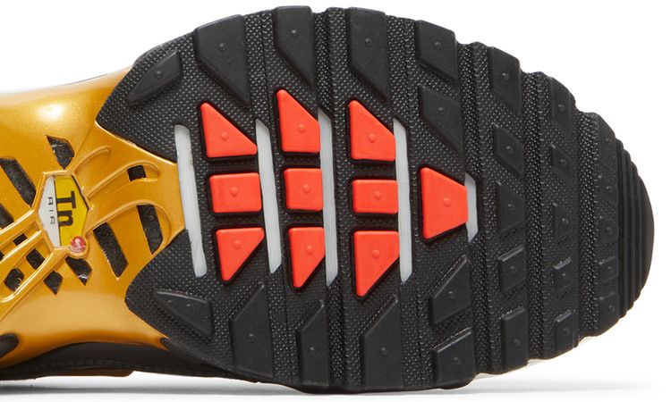 Nike Air Max Plus SE Iron Grey Metallic Gold