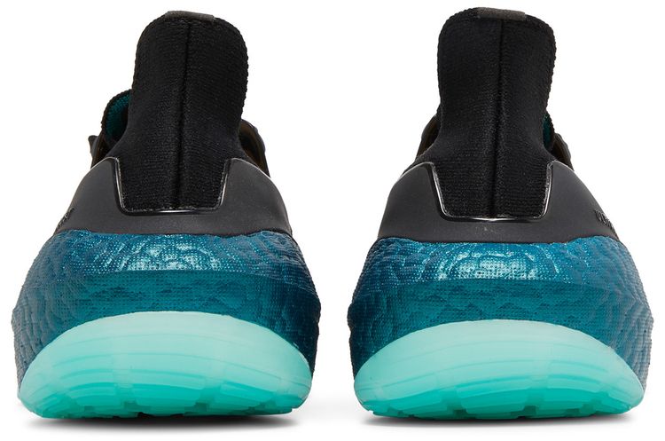 Adidas UltraBoost 22 Black Mint Rush