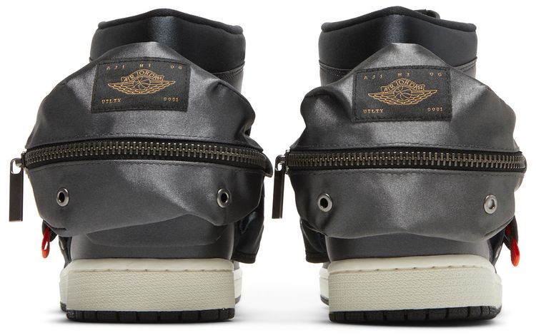 Air Jordan 1 Retro High Utility Stash