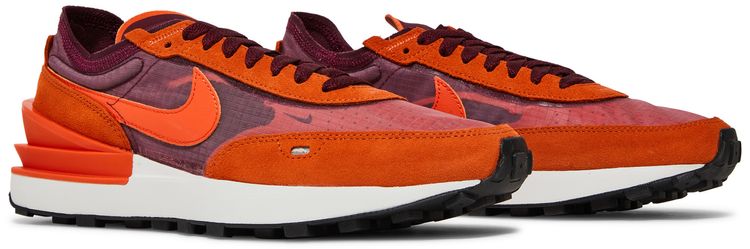 Nike Wmns Waffle One Dark Beetroot Sport Spice