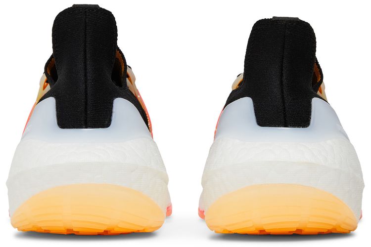 Adidas UltraBoost 22 Black Flash Orange