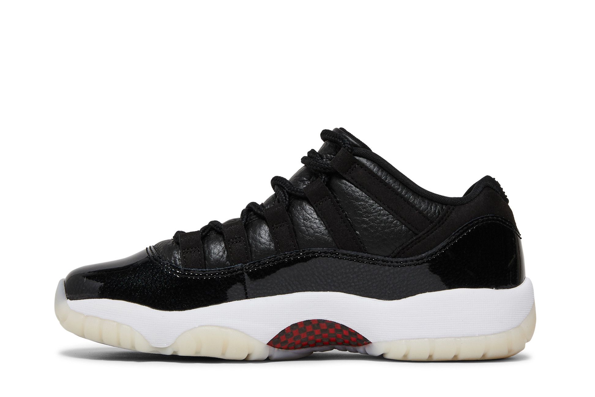 Jordan 11s retro low hotsell
