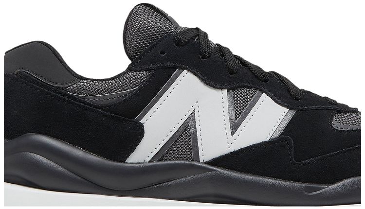 New Balance 5740 Black White