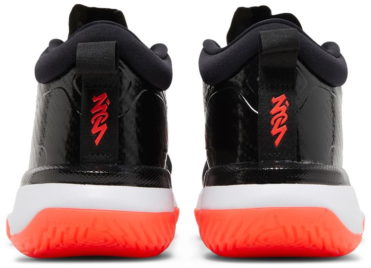 Air Jordan Zion 1 PF Bloodline