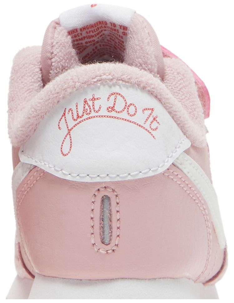 Nike MD Valiant SE TD Pink Glaze