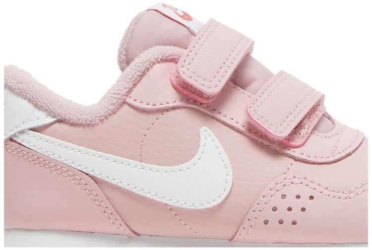 Nike MD Valiant SE TD Pink Glaze
