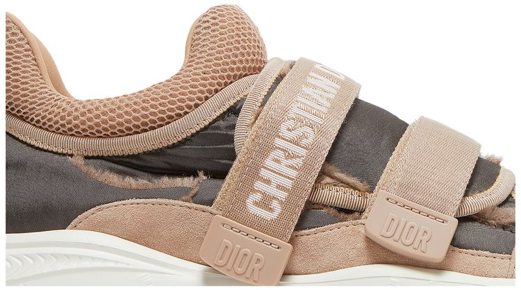 Dior Wmns D Wander Sneaker Nude
