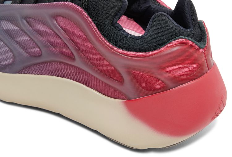 Yeezy 700 V3 Fade Carbon