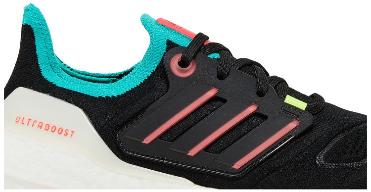 Adidas UltraBoost 22 Black Turbo Mint