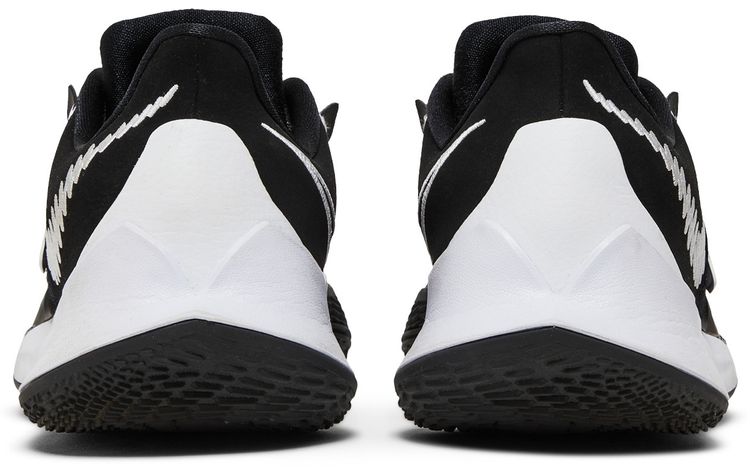 Nike Kyrie Low 3 TB Black White