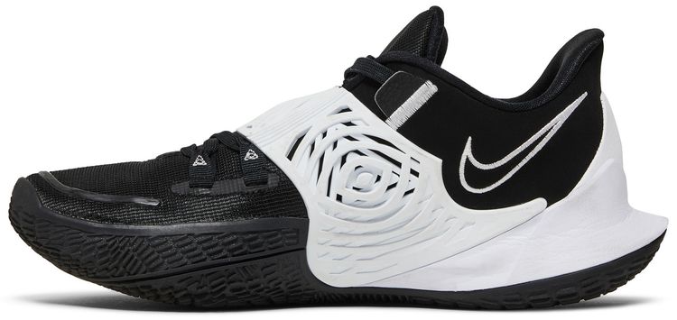 Nike Kyrie Low 3 TB Black White