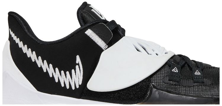 Nike Kyrie Low 3 TB Black White