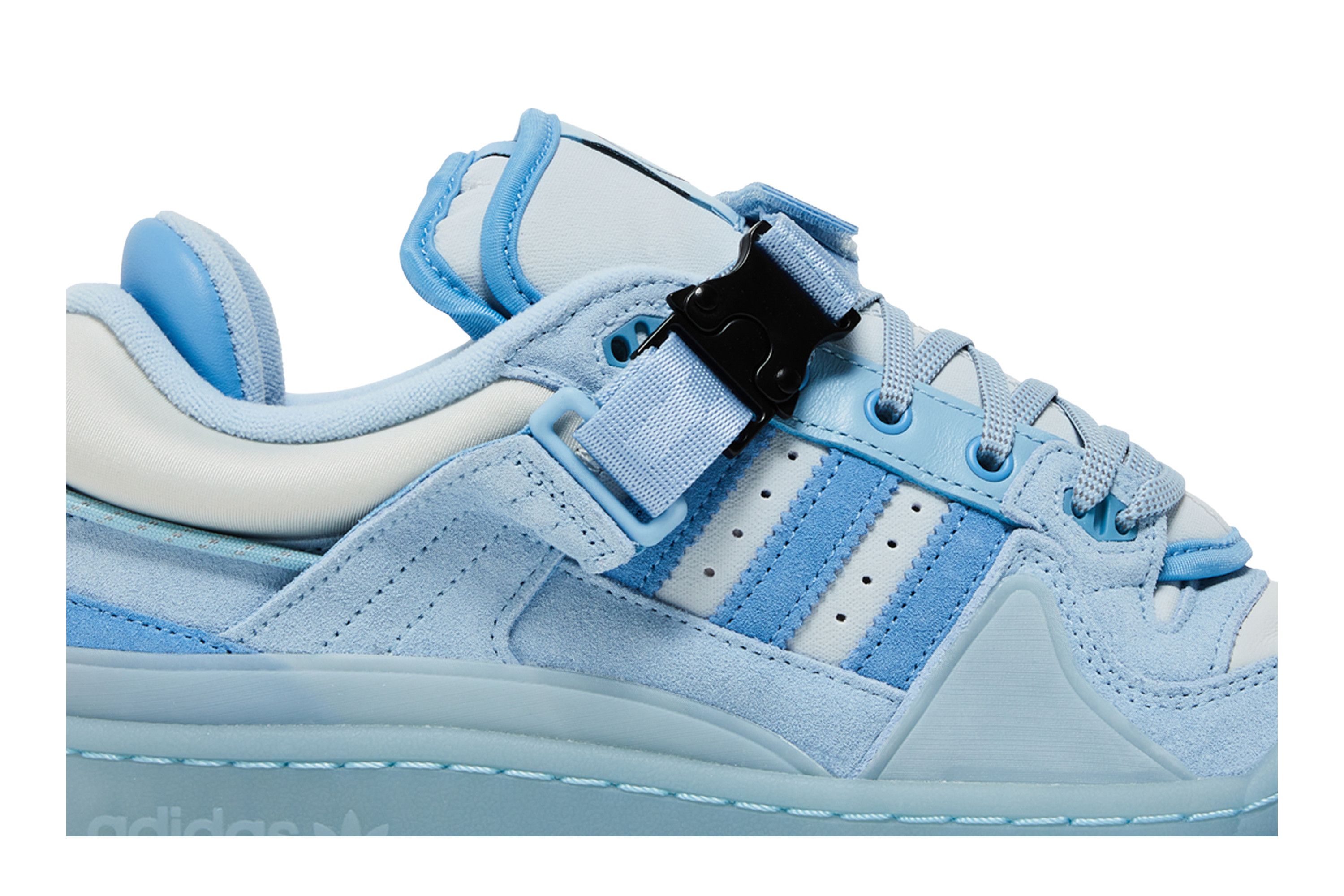 【きれいめファッション51選】上品さと清潔感をキープし Bad Buy Bunny CA GOAT | GY9693 - Tint' 'Blue Low Buckle Forum x トライアルセット・サンプル