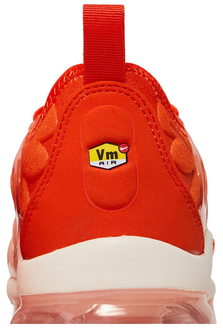 Nike Wmns Air VaporMax Plus Guava Ice