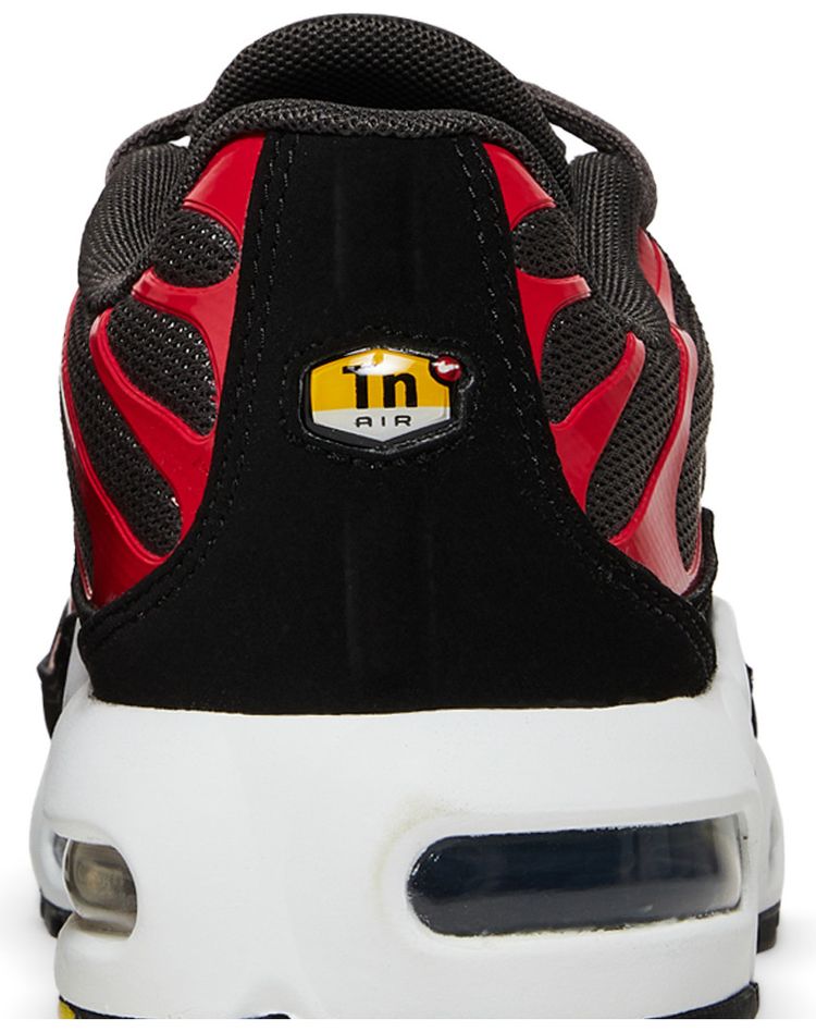 Nike Air Max Plus GS Medium Ash Siren Red