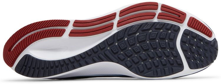 Nike NFL x Air Zoom Pegasus 38 New England Patriots