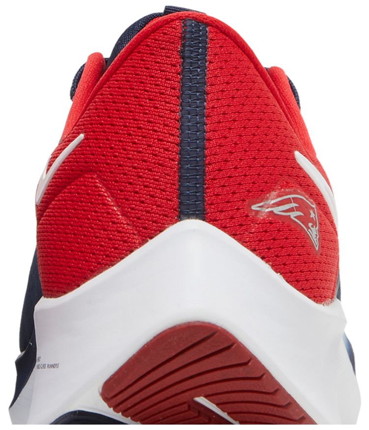 Nike NFL x Air Zoom Pegasus 38 New England Patriots