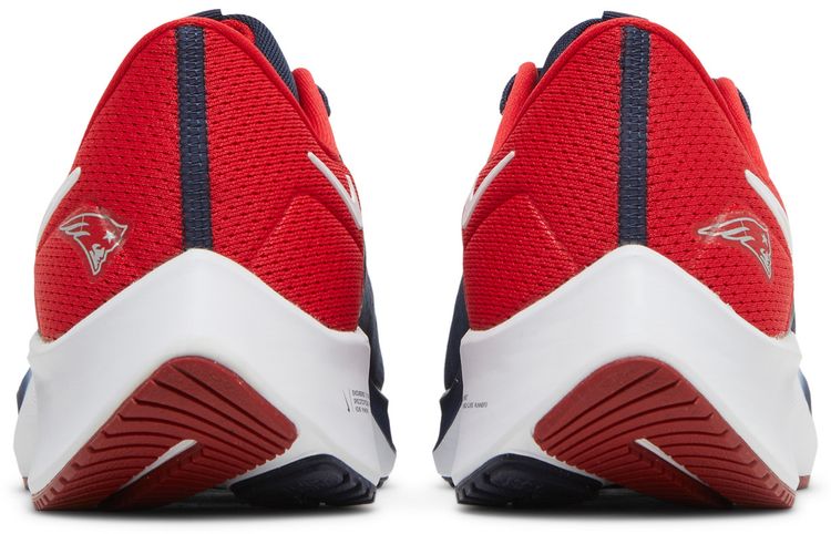 Nike NFL x Air Zoom Pegasus 38 New England Patriots