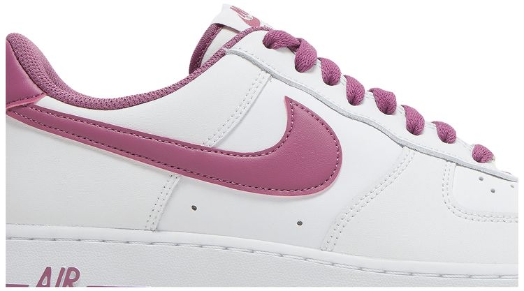 Nike Air Force 1 07 Light Bordeaux