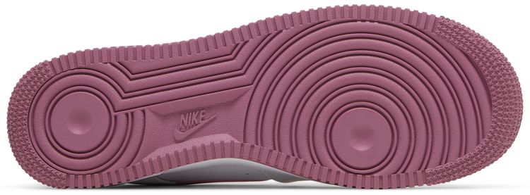 Nike Air Force 1 07 Light Bordeaux