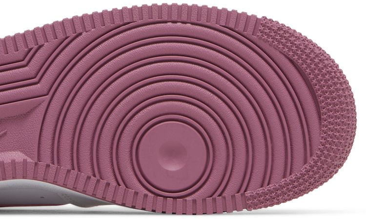 Nike Air Force 1 07 Light Bordeaux