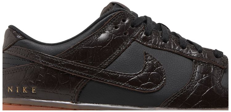 Nike Dunk Low SE Chocolate Croc