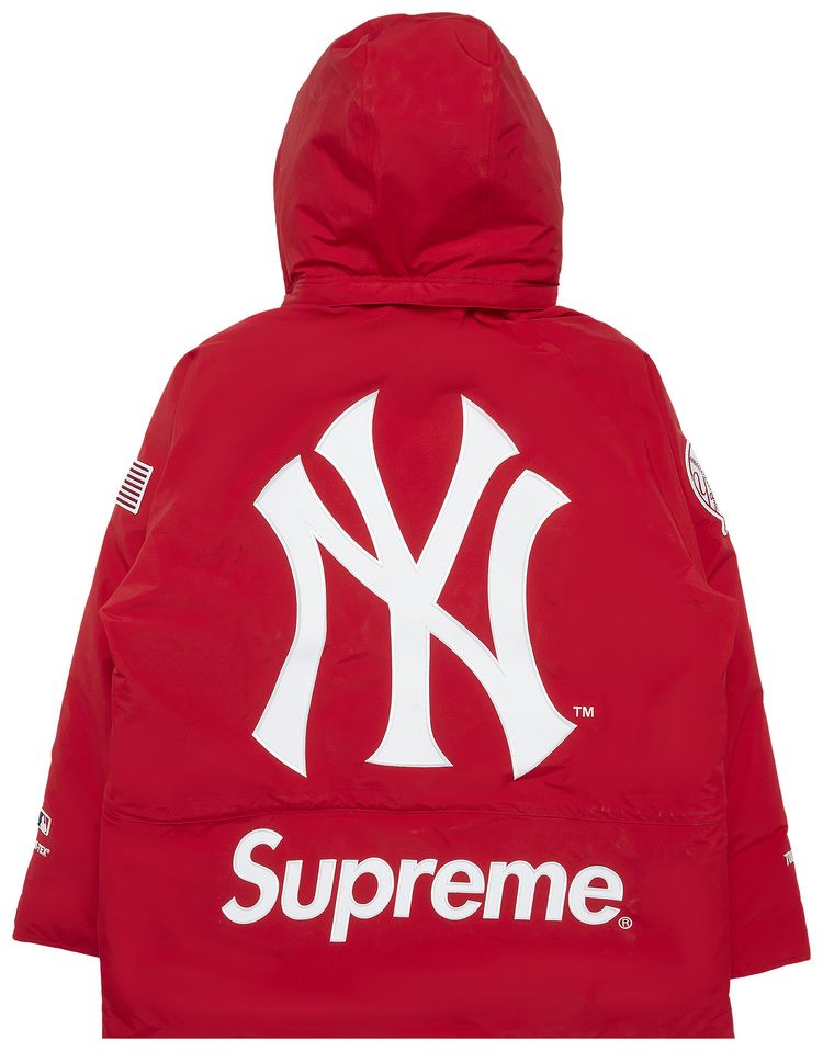 Supreme x New York Yankees GORE TEX 700 Fill Down Jacket Red