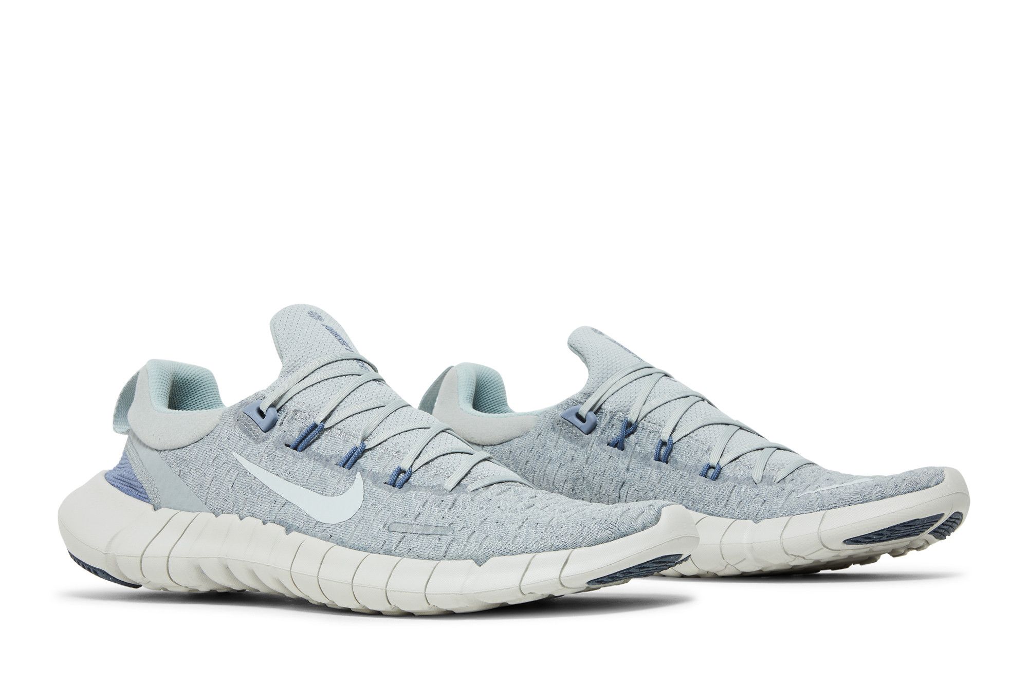 Free runs 5.0 grey 2025