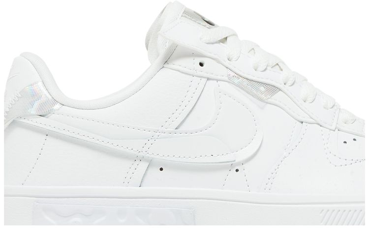 Nike Wmns Air Force 1 Fontanka Triple White