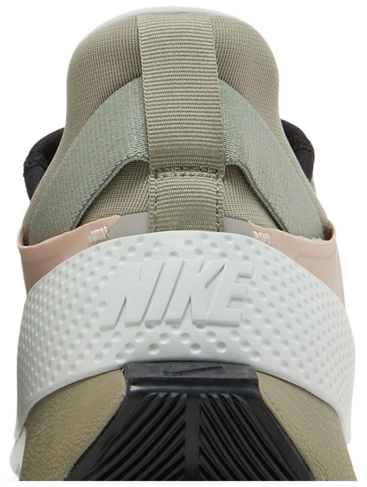 Nike GO FlyEase Light Army