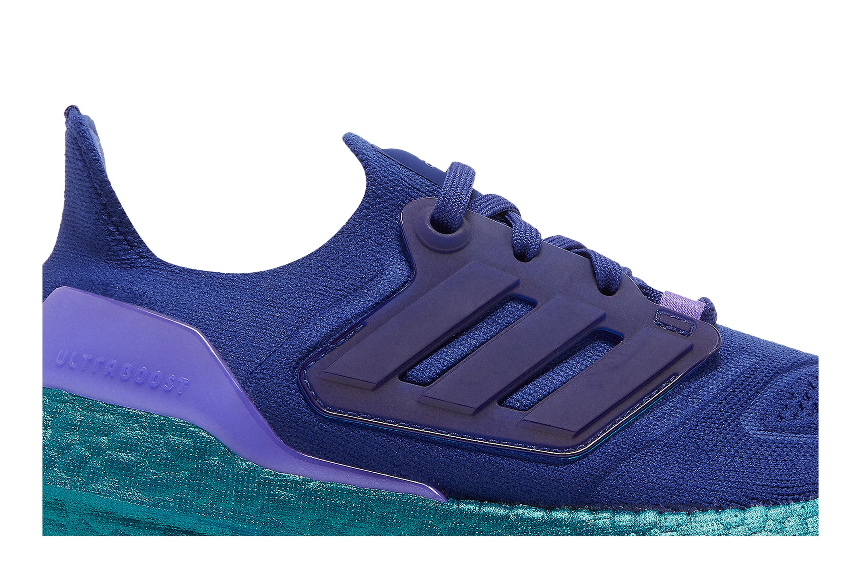 Size 5.0 Wmns UltraBoost 22 Legacy Indigo