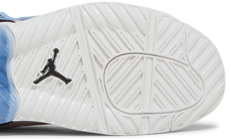 Air Jordan Wmns Jordan MA2 Mushroom