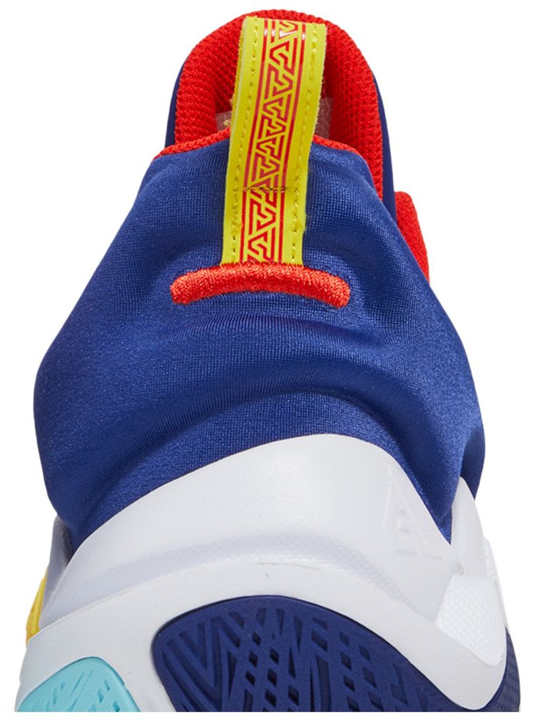 Nike Giannis Immortality Force Field