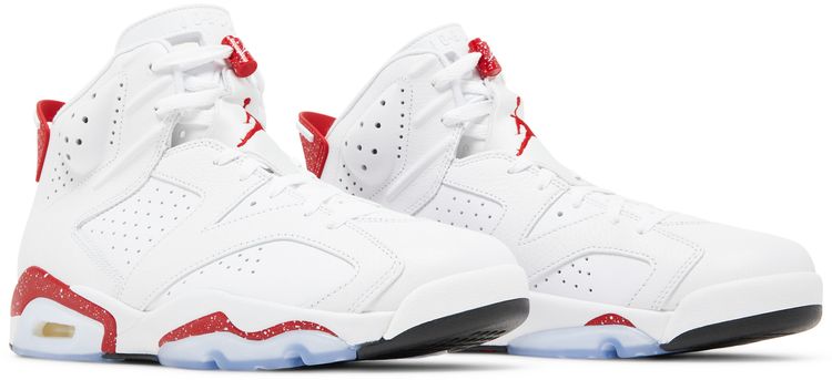 Air Jordan 6 Retro Red Oreo