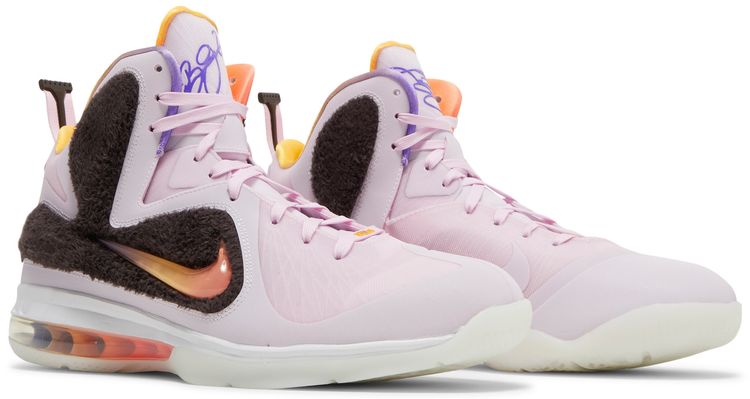 Nike LeBron 9 Regal Pink