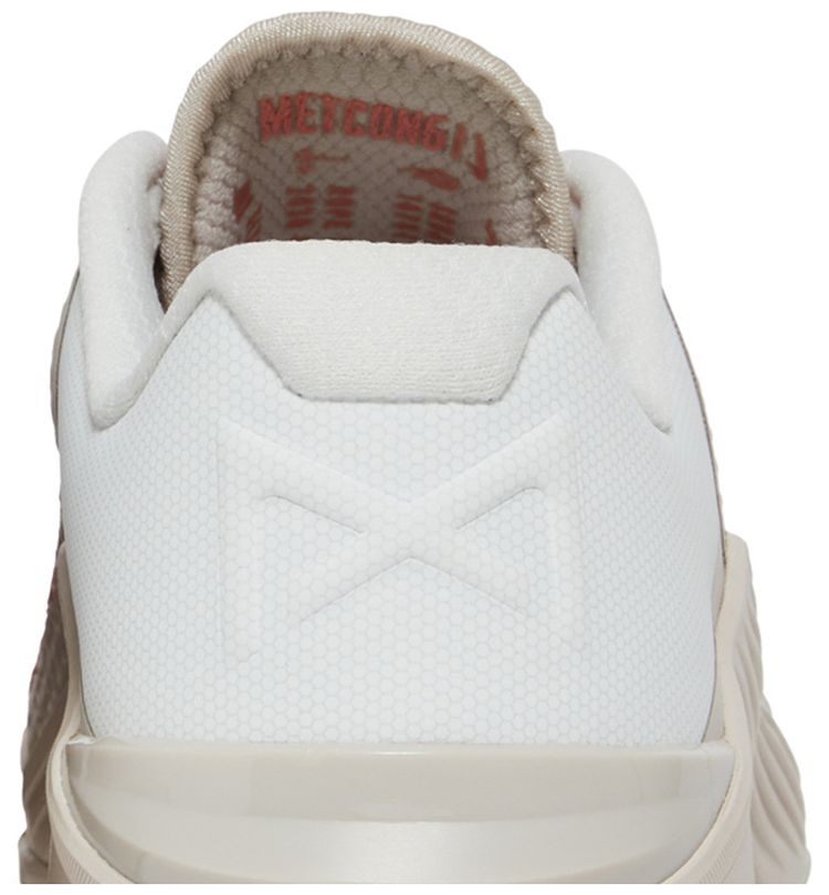 Nike Wmns Metcon 6 Desert Sand Crimson Bliss