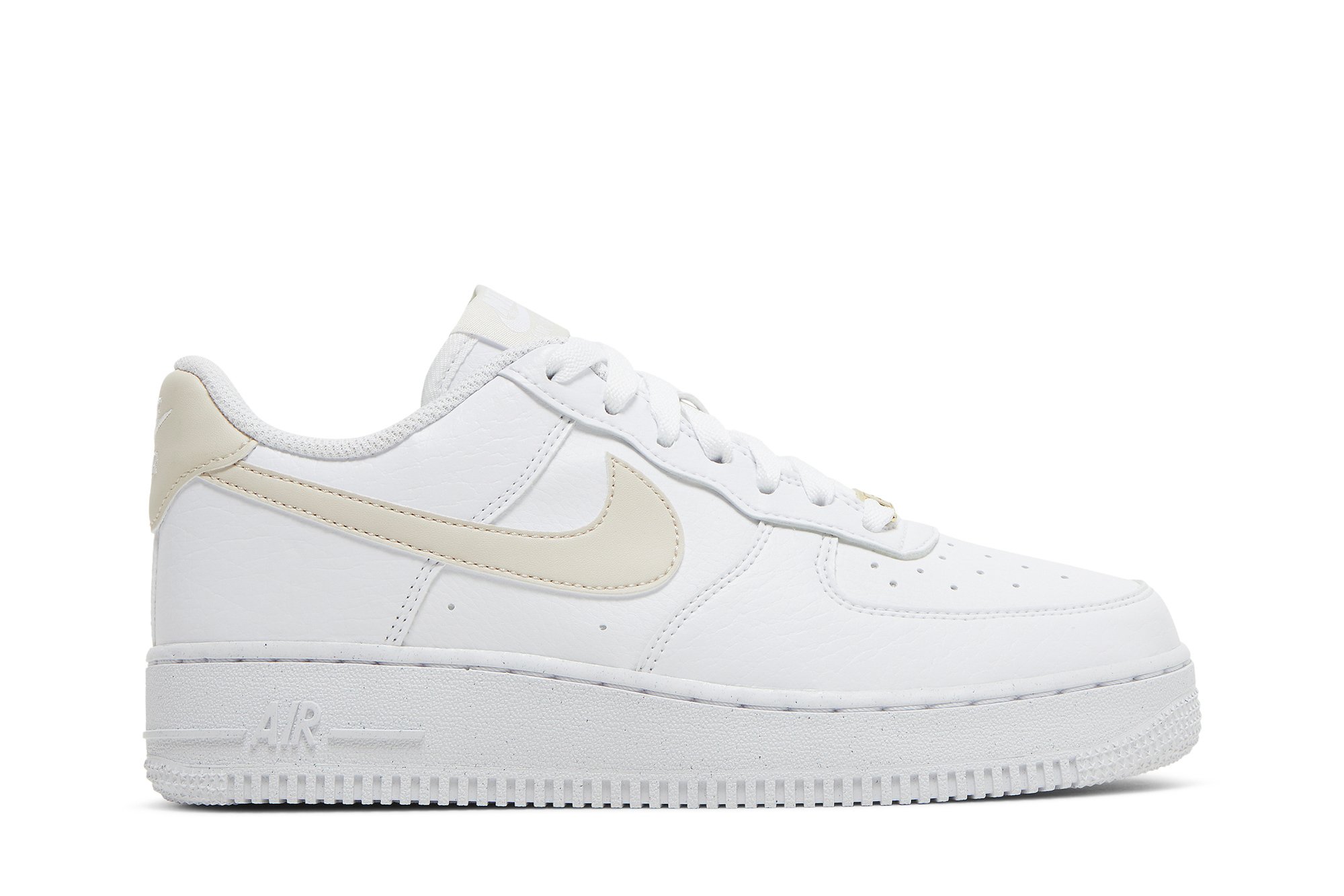 Buy Wmns Air Force 1 '07 Next Nature 'Light Orewood Brown