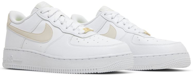 Nike Wmns Air Force 1 07 Next Nature Light Orewood Brown