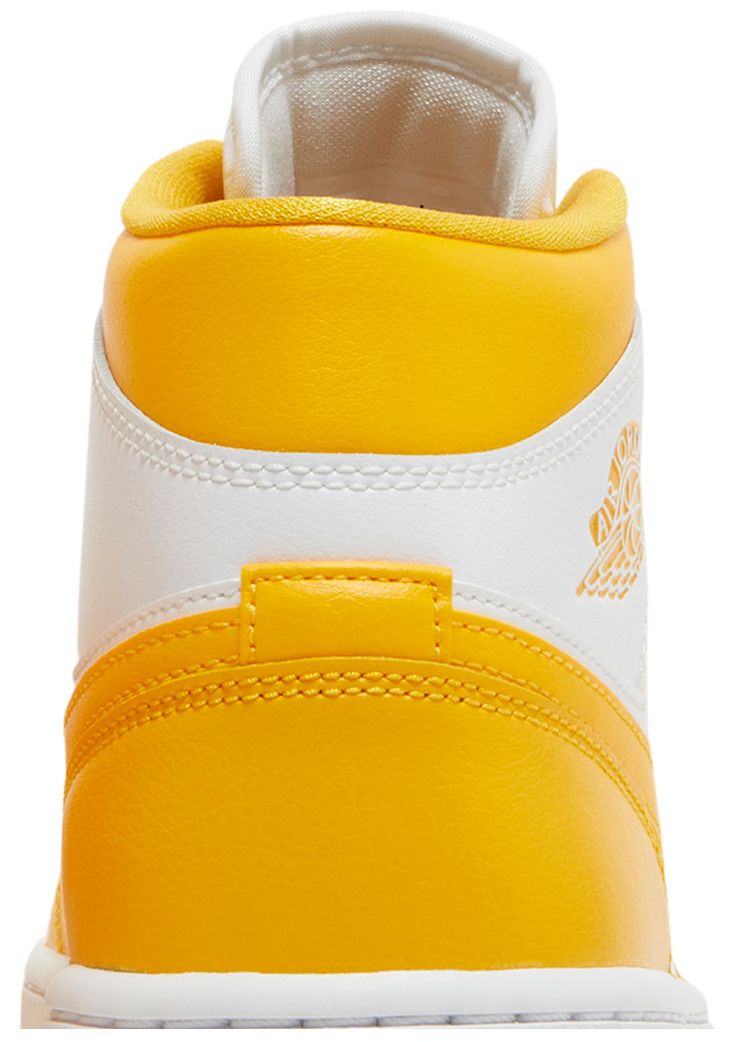 Wmns Air Jordan 1 Mid University Gold