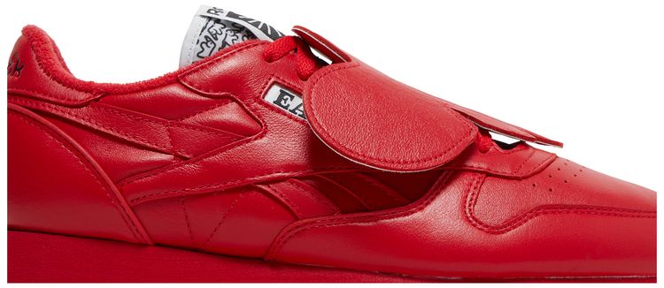 Eames Office x Classic Leather Eames Elephant   Vector Red