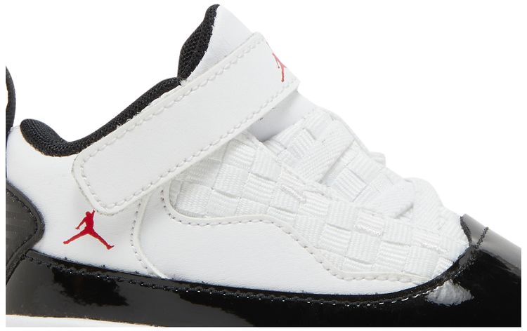 Air Jordan Max Aura 2 TD White Gym Red