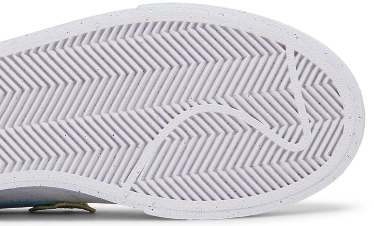 Nike Wmns Blazer Low Platform Next Nature Air Sprung