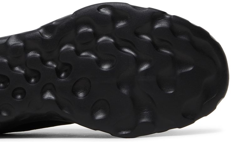 Nike Wmns Explore Strada Triple Black