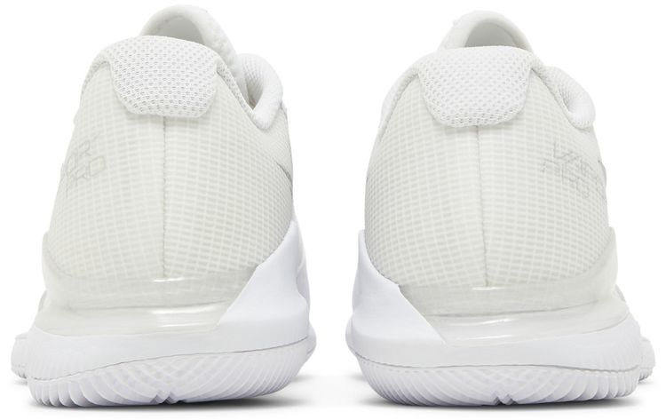 Wmns NikeCourt Air Zoom Vapor Pro White Metallic Silver