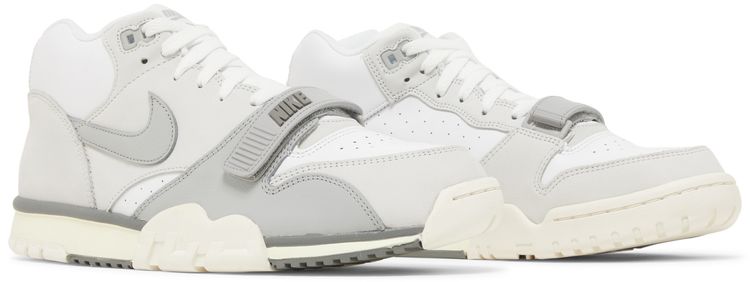 Air Trainer 1 Photon Dust