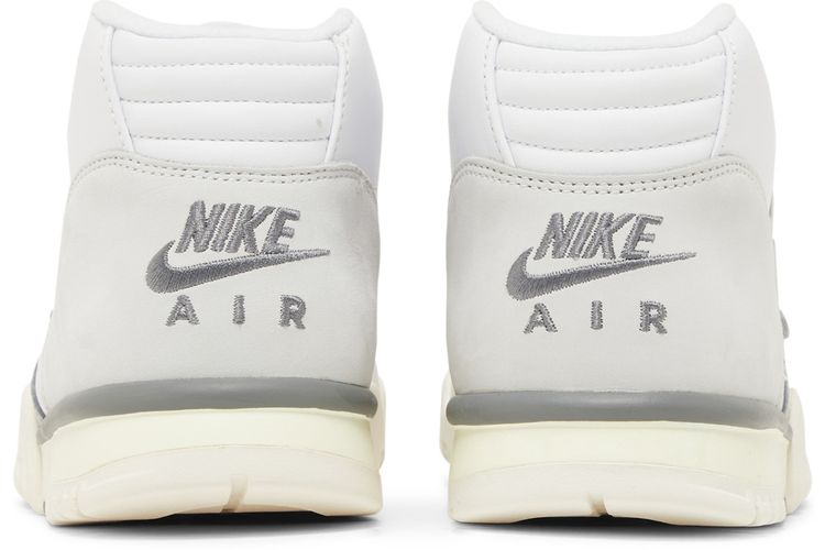 Air Trainer 1 Photon Dust