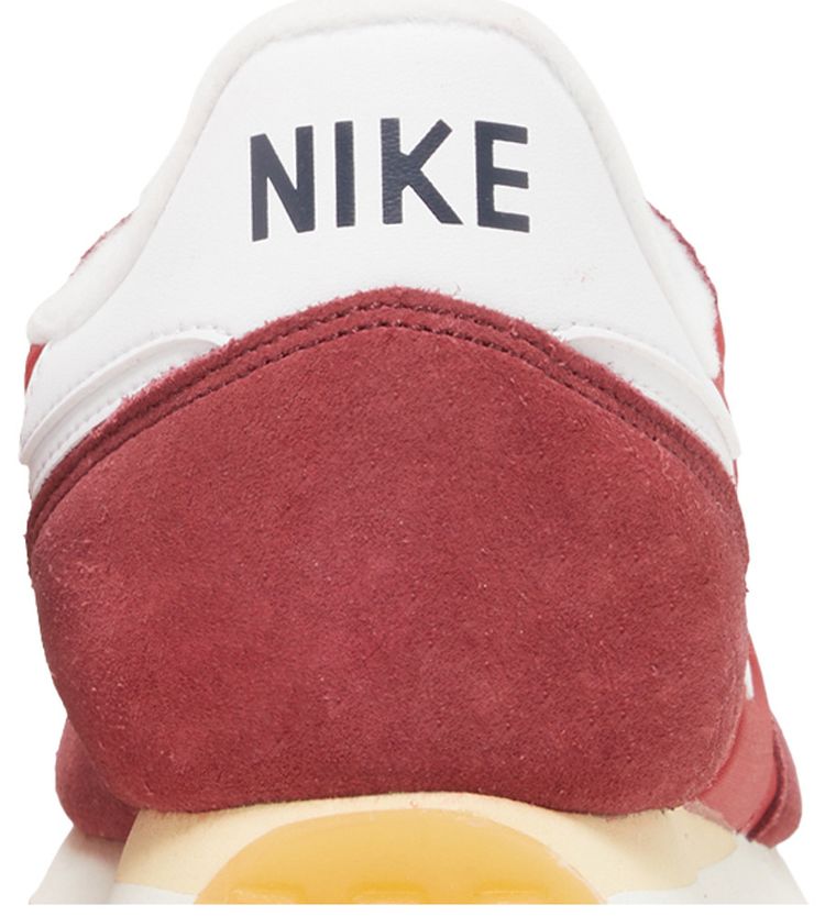 Nike Challenger OG Gym Red