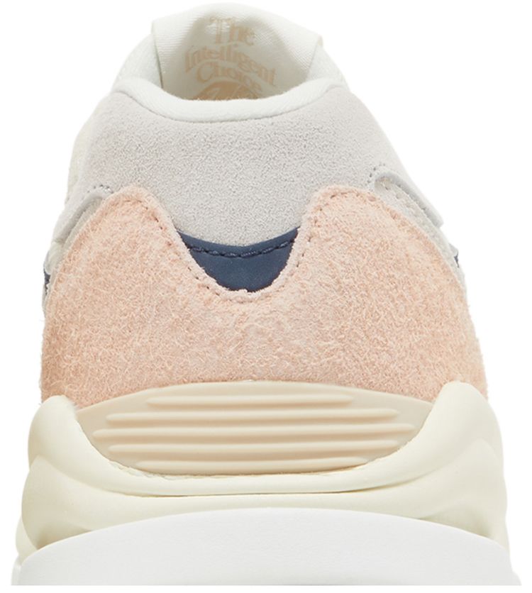 5740 Sea Salt Vintage Rose
