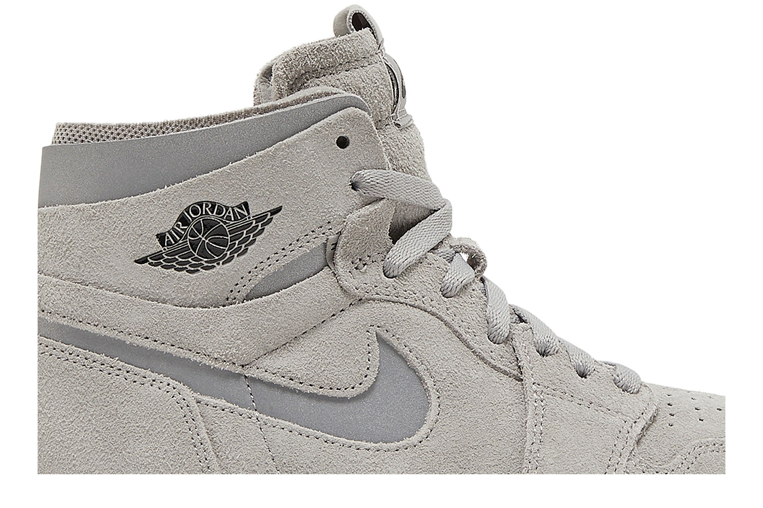 Buy Wmns Air Jordan 1 High Zoom Comfort 'Medium Grey' - CT0979 003