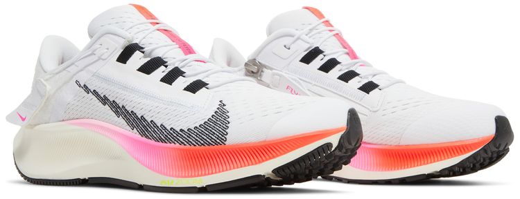 Nike Wmns Air Zoom Pegasus 38 FlyEase Rawdacious